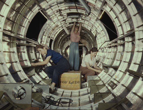 Women workers install fixtures and assem...Douglas Aircraft Company plant, Long Beach, Calif. , 1942 Creator: Alfred T Palmer.