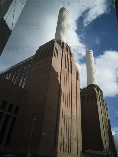 Around Battersea Power Station, London, UK, Oct 2021. Creator: Ethel Davies.