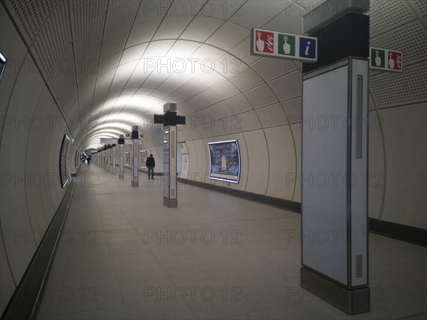 Elizabeth Line, Liverpool St, London, UK, May 2022. Creator: Ethel Davies.