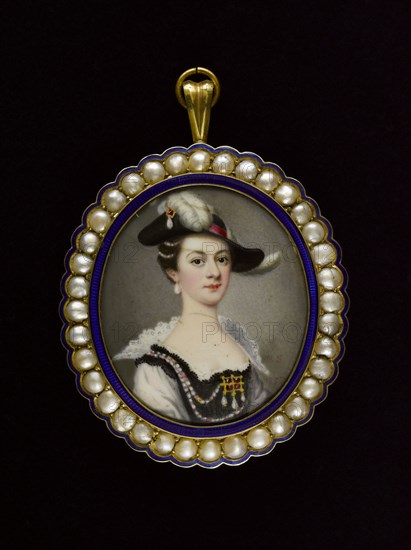 Portrait de jeune femme en costume.