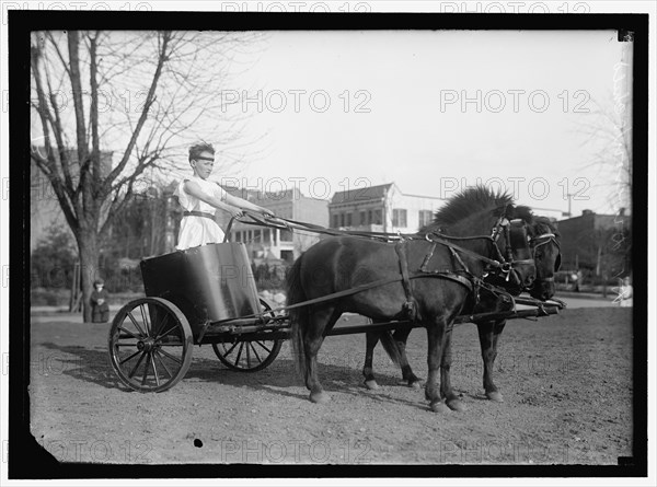 Deverow child, between 1910 and 1917. Creator: Harris & Ewing.