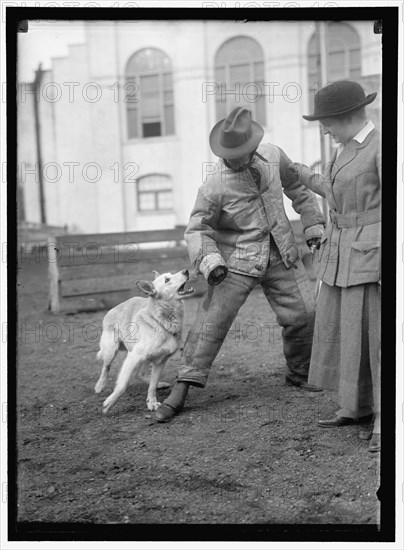 Society Circus, between 1910 and 1917.