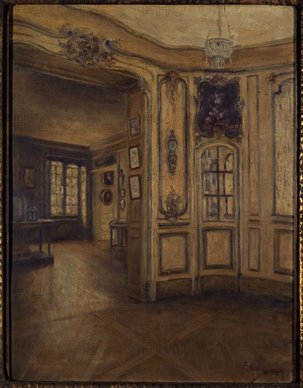 A salon of the Carnavalet museum, 1920.