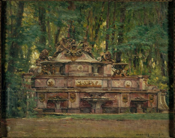 Buffet d'eau in the Grand Trianon gardens, 1917.