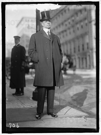 Theodore Roosevelt, Jr.?, between 1909 and 1914.