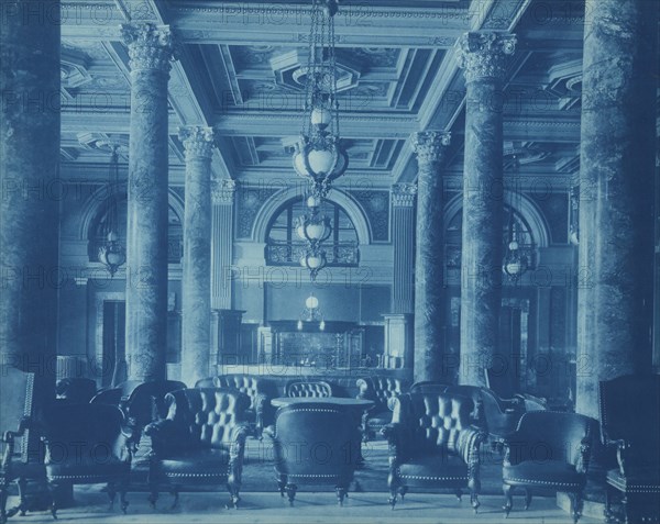 Willard Hotel lobby, between 1901 and1910.