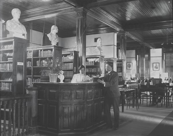 Library interior at Tuskegee Institute, 1906. Creator: Frances Benjamin Johnston.