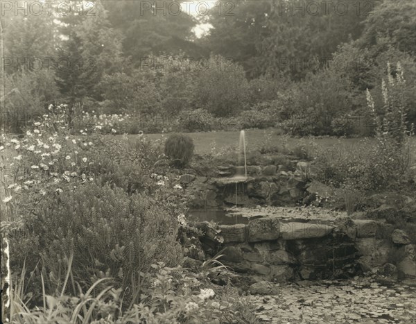 Mrs. Bartlett's house, Portland, Oregon, 1923.