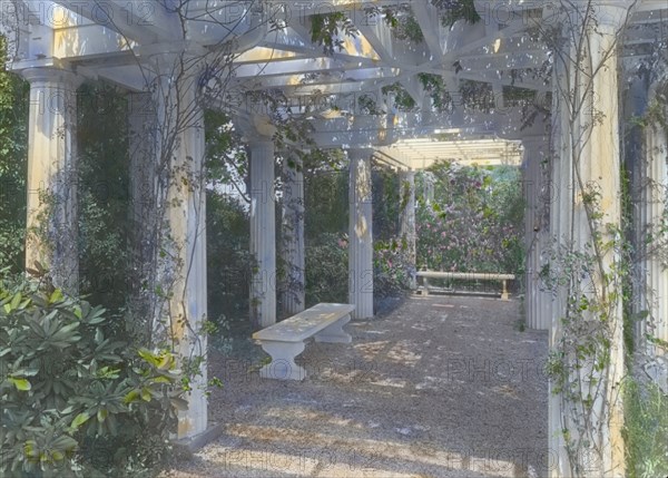 Samuel Knopf house, Lawrence, New York, c1913. Creator: Frances Benjamin Johnston.