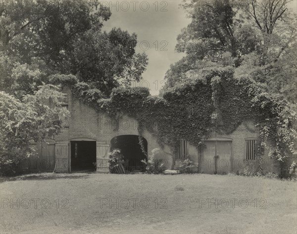 Elmscourt, Natchez, Adams County, Mississippi, 1938.