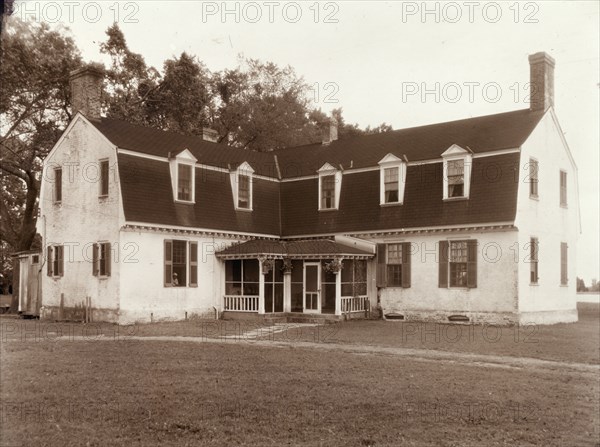 Toddsbury, Nuttal vicinity, Gloucester County, Virginia, 1935. Also known as William Mott House.