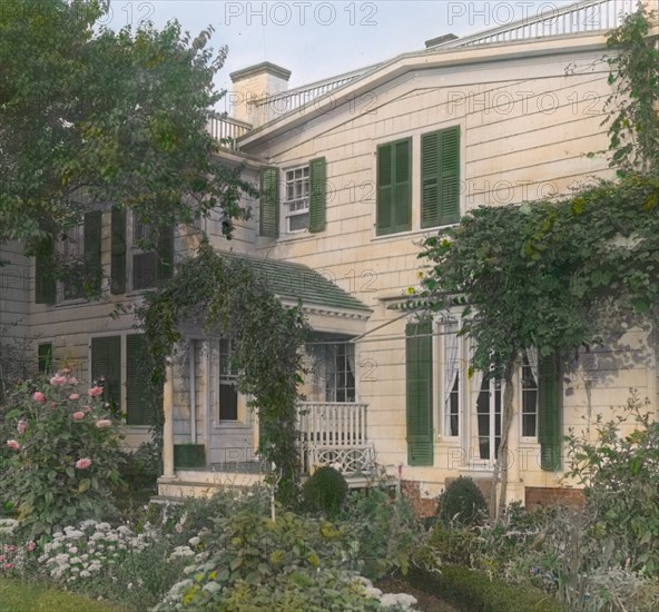 The Appletrees, Henry Eugene Coe house, Southampton, New York, 1914.