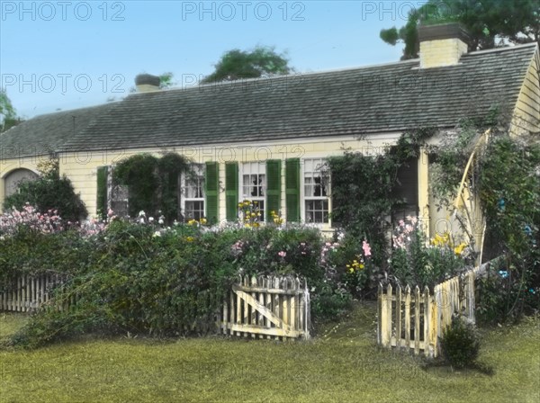 Dr. Charles Willliam Richardson house, Duxbury, Massachusetts, 1927. Landscape: Amy also Aime´e Mrs. Charles W. Richardson.