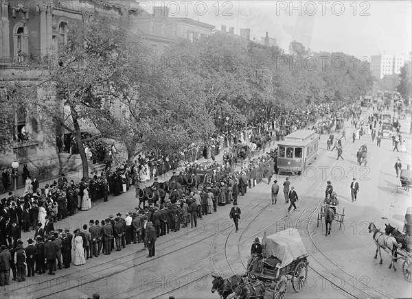 Schley, Winfield Scott, Rear Admiral, U.S.N. - Funeral, St. John's Church. Procession, 1911.