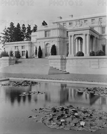 Uplands, Charles Templeton Crocker house, 400 Uplands Drive, Hillsborough, California, 1917.