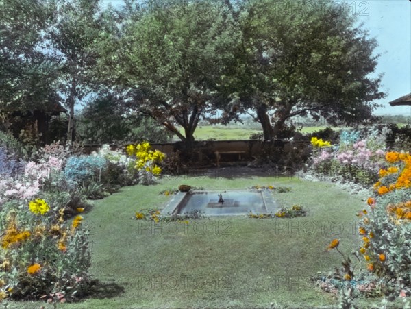 Indian Ridge, Dr. Francis Bishop Harrington house, 166 Argilla Road, Ipswich, Massachusetts, 1926. Creator: Frances Benjamin Johnston.