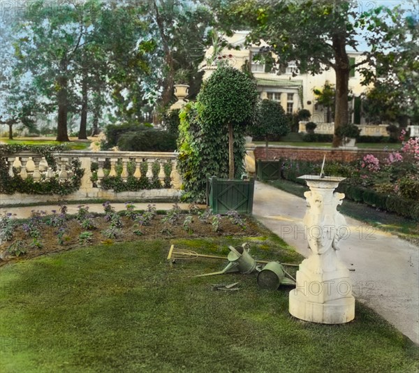 Drumthwacket, Moses Taylor Pyne house, 354 Stockton Road, Princeton, New Jersey, 1911. Creator: Frances Benjamin Johnston.