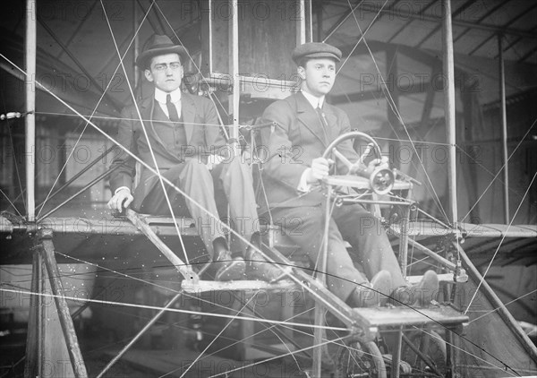 Flights And Tests of Rex Smith Plane Flown By Anthony Jannus - The Plane with Rufus R..., 1912. Creator: Harris & Ewing.