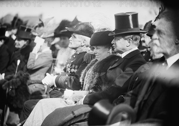 George Von L. Meyer with Mrs. Taft; Soldiers And Sailors Monument At Annapolis, 1911. Creator: Harris & Ewing.