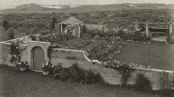 Grey Gardens, East Hampton, Long Island, New York, 1913 or 1916. Creator: Frances Benjamin Johnston.