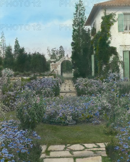 Barberrys, Nelson Doubleday house, Mill Neck, New York, 1921. Creator: Frances Benjamin Johnston.