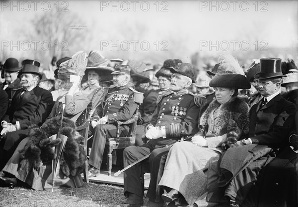 George Von L. Meyer with Mrs. Taft; Soldiers And Sailors Monument At Annapolis, 1911. Creator: Harris & Ewing.