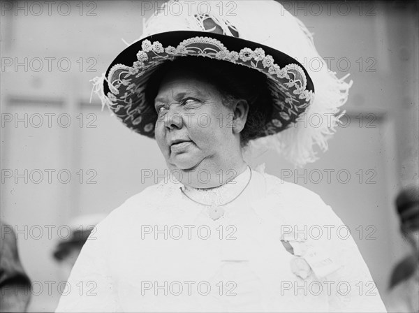 Democratic National Convention - Mrs. May Wakewright I.E. Arkwright Hutton, Delegate, 1912. Creator: Harris & Ewing.
