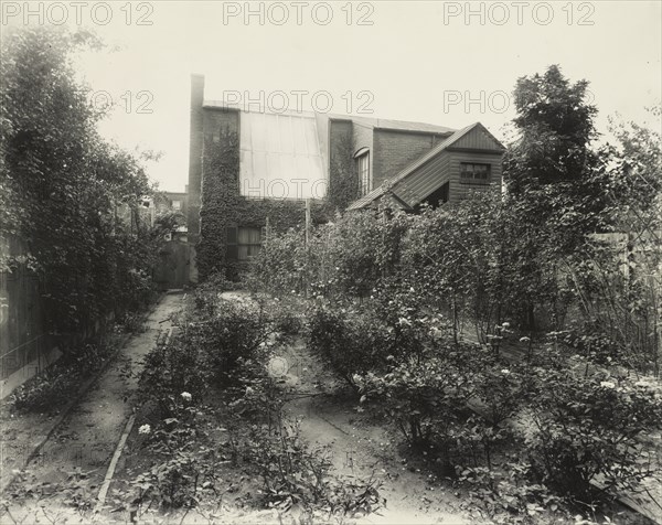 Frances Benjamin Johnston's house and photography studio, 1332 V. Street, NW, Washington, DC., 1898. Creator: Frances Benjamin Johnston.