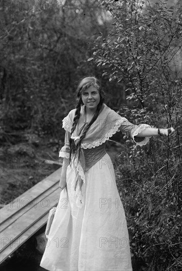 Genevieve Clark, 1912. Creator: Harris & Ewing.