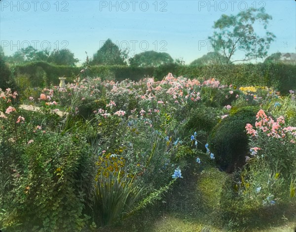 Claverack, Colonel Thomas Henry Barber house, Halsey Neck Lane, Southampton, New York, c1915. Creator: Frances Benjamin Johnston.