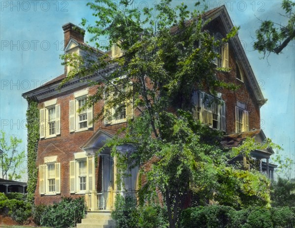 Smallwood-Ward house, 93 East Front Street, New Bern, Craven County, North Carolina, c1930. Creator: Frances Benjamin Johnston.