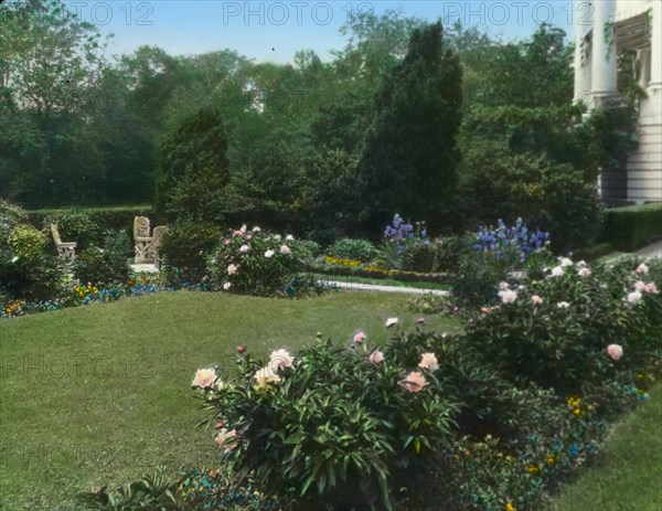 White House, 1600 Pennsylvania Avenue, Washington, D.C., 1921. Creator: Frances Benjamin Johnston.