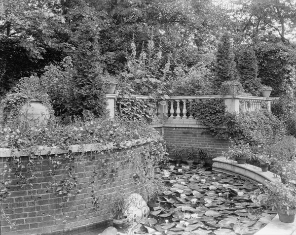Dudley L. Pickman garden, Beverly, Mass., between c1884 and 1947. Creator: Frances Benjamin Johnston.