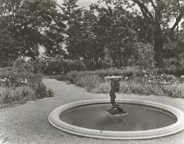 Lake Terrace, John Stoughton Newberry, Jr., house, 99 Lake Shore Drive, Grosse Pointe..., 1917. Creator: Frances Benjamin Johnston.