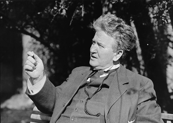 Robert M. Lafollette [sic], Rep. from Wisconsin, 1911. Creator: Harris & Ewing.