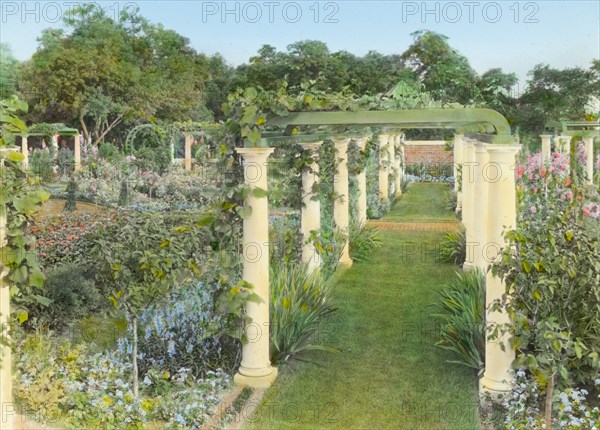 Ballyshear, Charles Blair MacDonald house, Shinnecock Hills, Southampton, New York, c1915. Creator: Frances Benjamin Johnston.