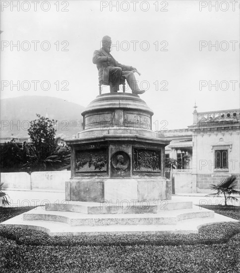 Jose De Alencar statue, between 1910 and 1920. Creator: Harris & Ewing.