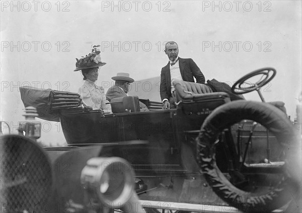 Wright Flights - Jean Jules Jusserand, Ambassador from France, 1909. Creator: Harris & Ewing.