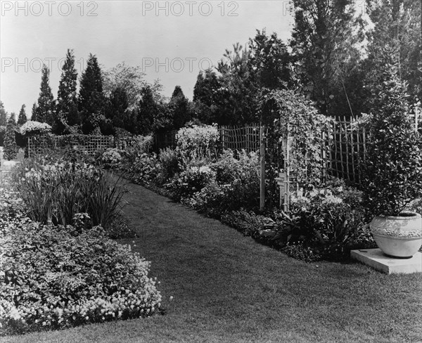 Beacon Hill House, Arthur Curtiss James house, Newport, Rhode Island, 1917. Creator: Frances Benjamin Johnston.