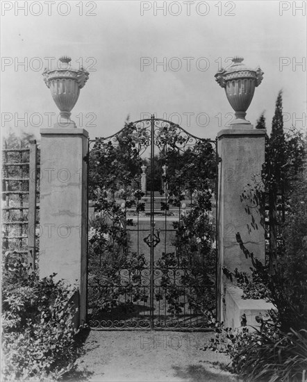 Beacon Hill House, Arthur Curtiss James house, Newport, Rhode Island, 1917. Creator: Frances Benjamin Johnston.