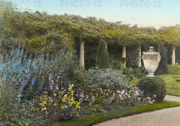 Hammersmith Farm, Hugh Dudley Auchincloss house, Harrison Avenue, Newport, Rhode Island, 1917. Creator: Frances Benjamin Johnston.