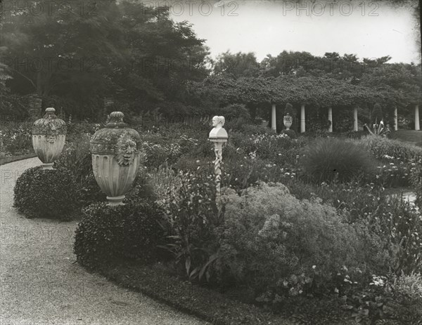 Hammersmith Farm, Hugh Dudley Auchincloss house, Harrison Avenue, Newport, Rhode Island, 1917. Creator: Frances Benjamin Johnston.