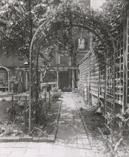 The Touchstone Garden, 118-120 East 30th Street, New York, New York, 1919. Creator: Frances Benjamin Johnston.