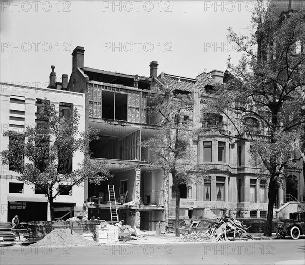 Adm. Dewey's House, between 1910 and 1920. Creator: Harris & Ewing.