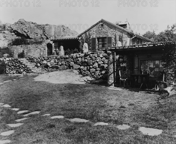 Surprise Valley Farm, Arthur Curtiss James property, Beacon Hill Road, Newport, Rhode Island, 1917 Creator: Frances Benjamin Johnston.