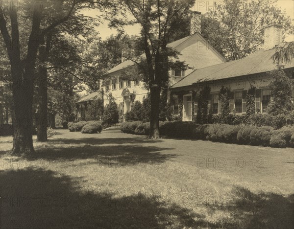 Chatham, Colonel Daniel Bradford Devore house, 120 Chatham Lane, Fredericksburg, Virginia., 1927. Creator: Frances Benjamin Johnston.