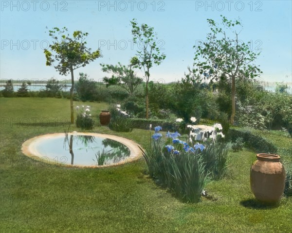 Dr. Charles William Richardson house, Chevy Chase, Washington, D.C., 1926. Creator: Frances Benjamin Johnston.