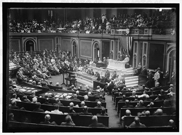 Woodrow Wilson Addressing Congress, between 1910 and 1917. Creator: Harris & Ewing.