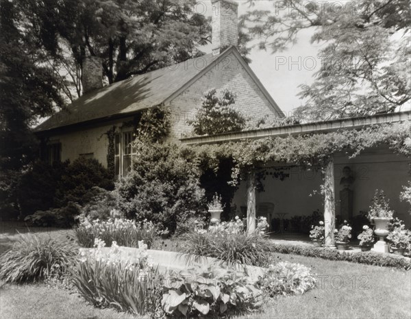 Chatham, Colonel Daniel Bradford Devore house, 120 Chatham Lane, Fredericksburg, Virginia, 1927. Creator: Frances Benjamin Johnston.