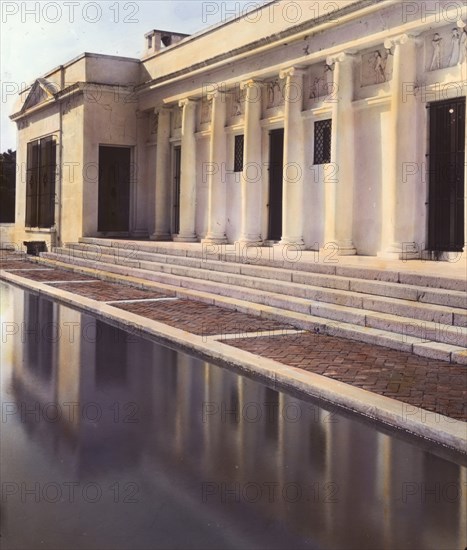 El Fureidis, James Waldron Gillespie house, Parra Grande Lane, Montecito, California, 1917. Creator: Frances Benjamin Johnston.